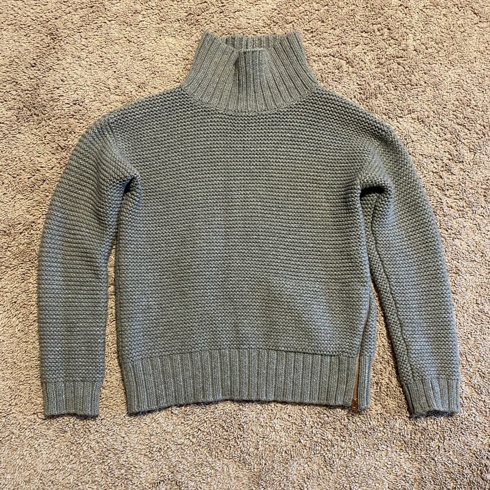 Lululemon Sweater